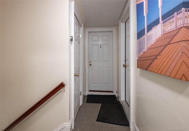 Photo - 1143 E Main St Unit 1