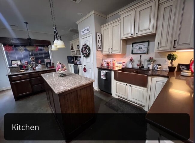 Photo - 17 Margarita Dr