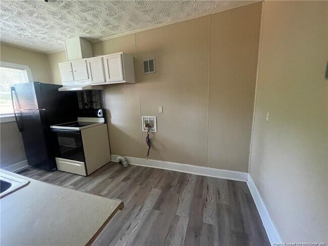 Photo - 1106 Clark St