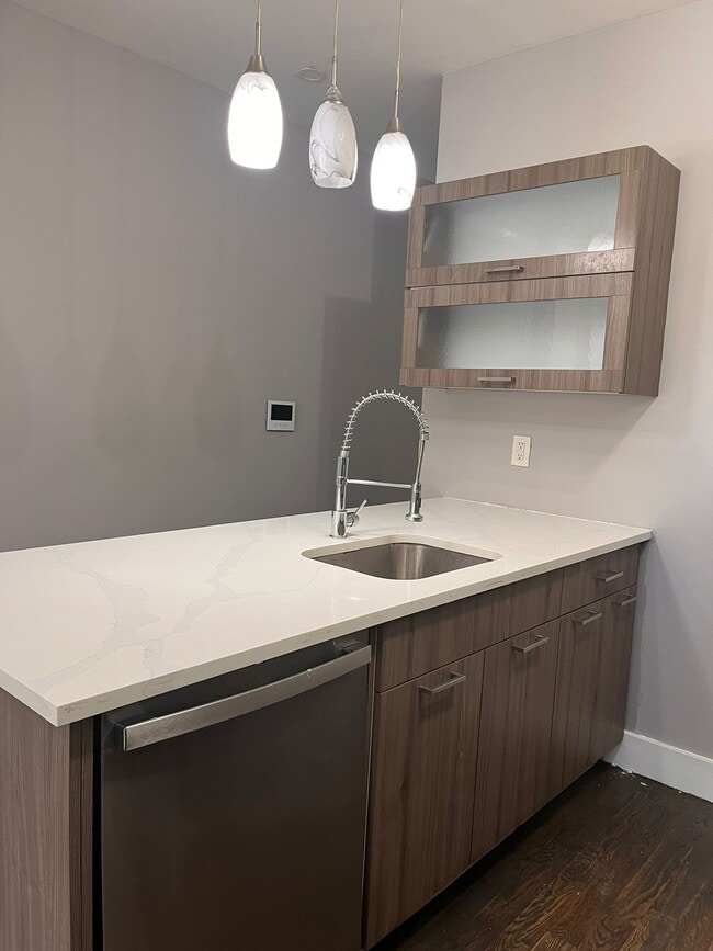 Photo - 271 Hancock Ave Unit 2