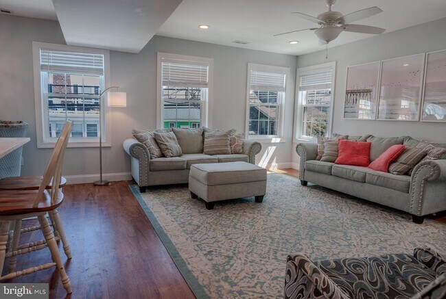 Photo - 126 N Cambridge Ave