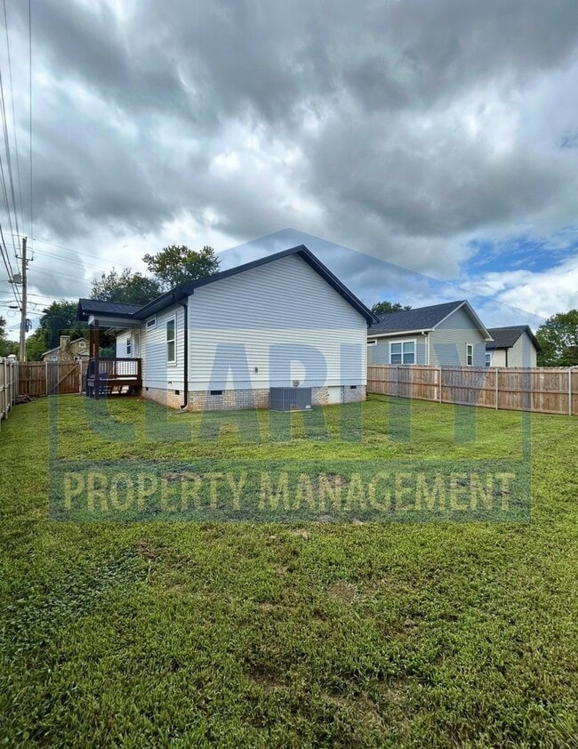 1513 Huff Ave SW