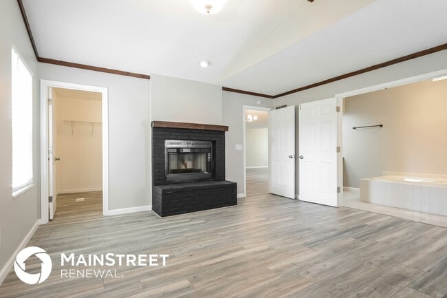 Photo - 17 Elwood Ct