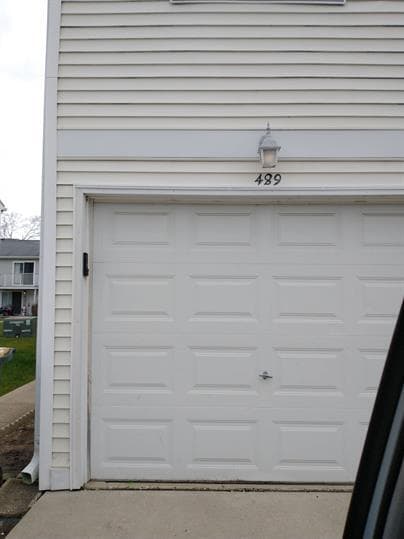 Photo - 489 Meadow Green Ln