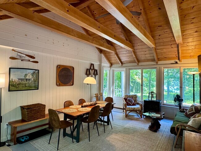 Photo - 123 Interlaken Rd