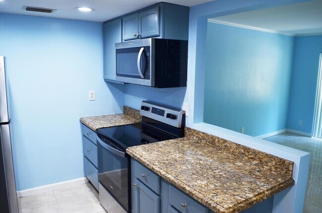 Photo - 1750 N Congress Ave Unit 106