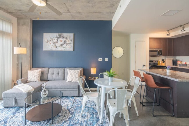 Photo - 333 E Roosevelt St Unidad ID1263091P