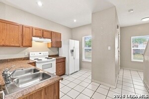 Photo - 4614 Swann Ln