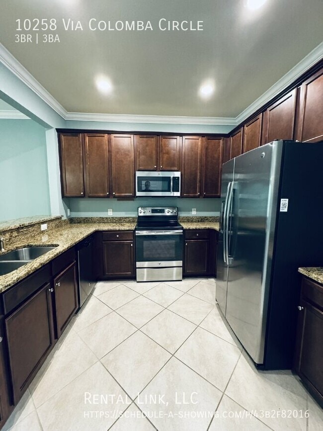 Building Photo - 10258 Via Colomba Circle