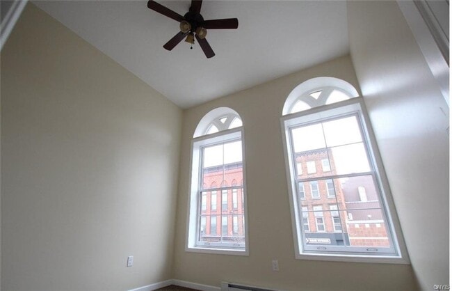 Photo - Village of Carthage 2 Bedroom / 1 Full Bath Completely Renovated Apartment