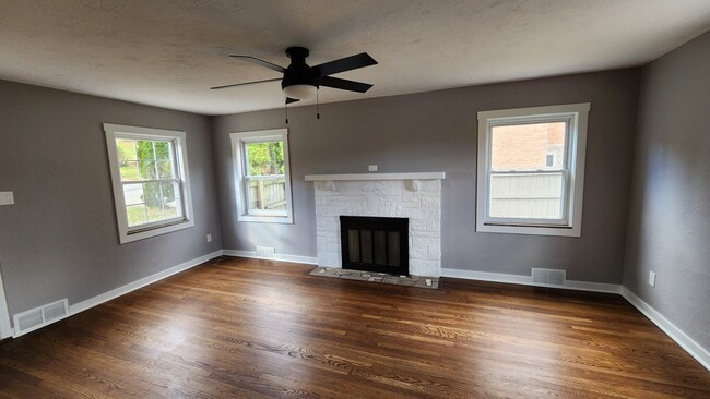 Photo - 4521 Gardenville Rd