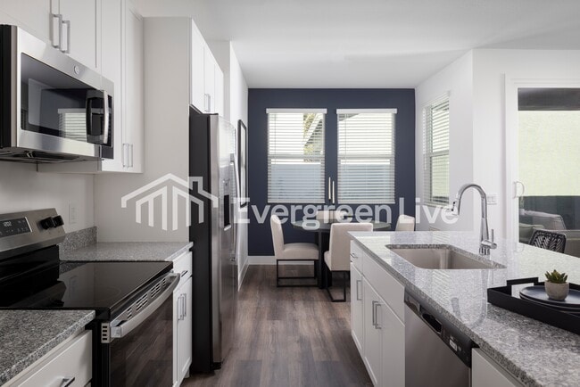 Photo - 9117 N 181st Ave