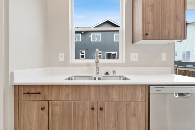 Photo - 2960 Sweet Gum Dr Unidad 102
