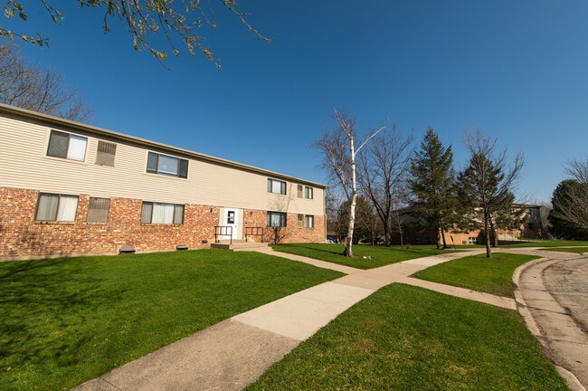 Building Photo - JJGF 2 - 851-861 Evergreen Dr Rental