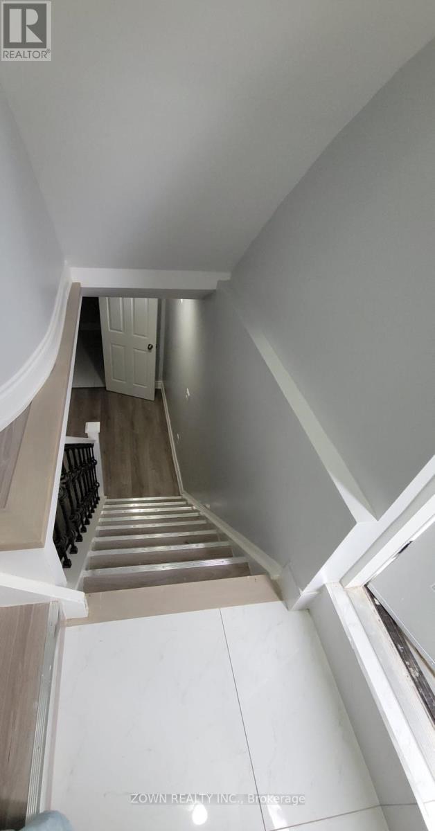 Photo - 1668 Portland Ct