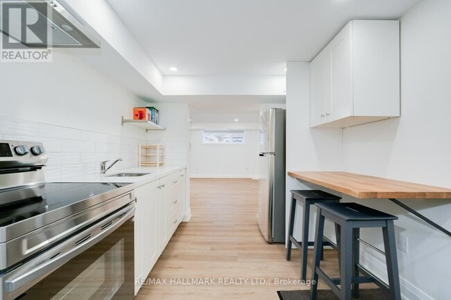 Photo - 69 Searle Ave