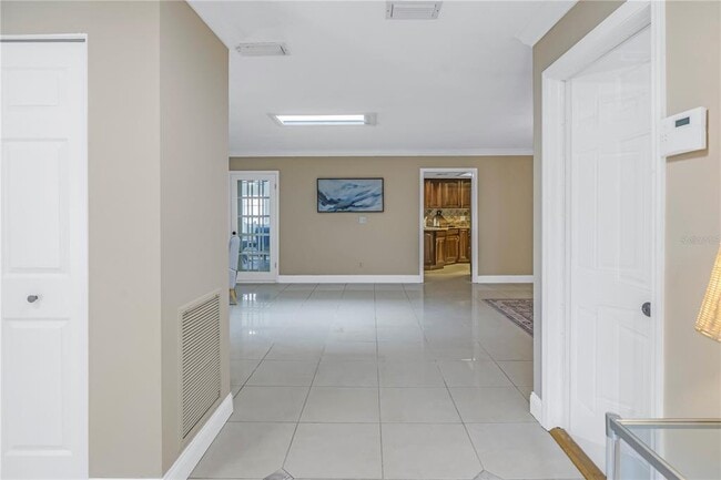 Photo - 2267 Heron Cir