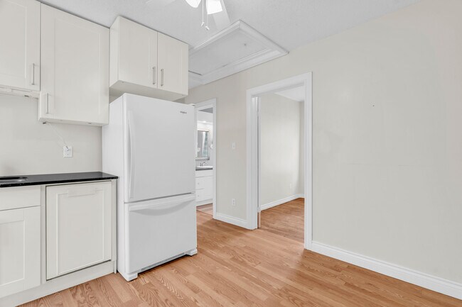 Photo - 294 Elizabeth St