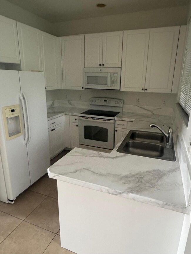 Photo - 4459 Cotswold Hills Dr