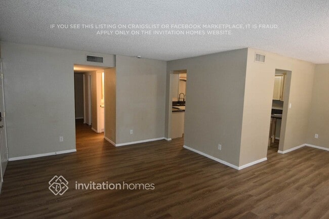 Photo - 2301 W Waltann Ln