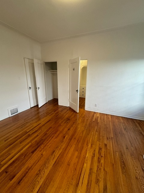 Dormitorio 102 - 1482 S Shenandoah St