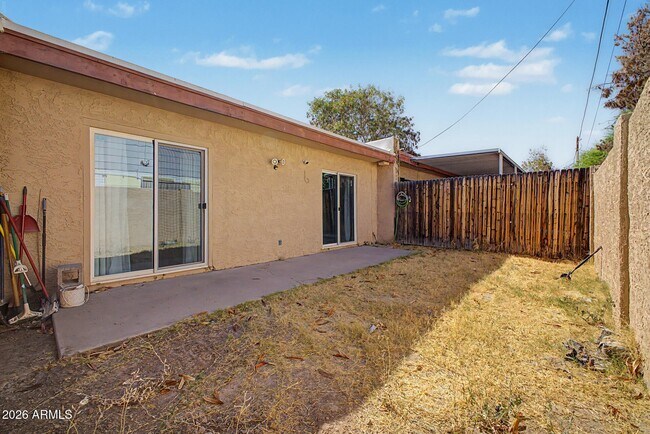Photo - 5209 N 18th Dr