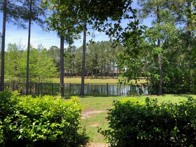 Photo - 554 Camellia Ct