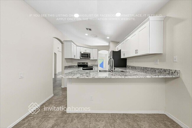 Photo - 6166 W Pontiac Dr