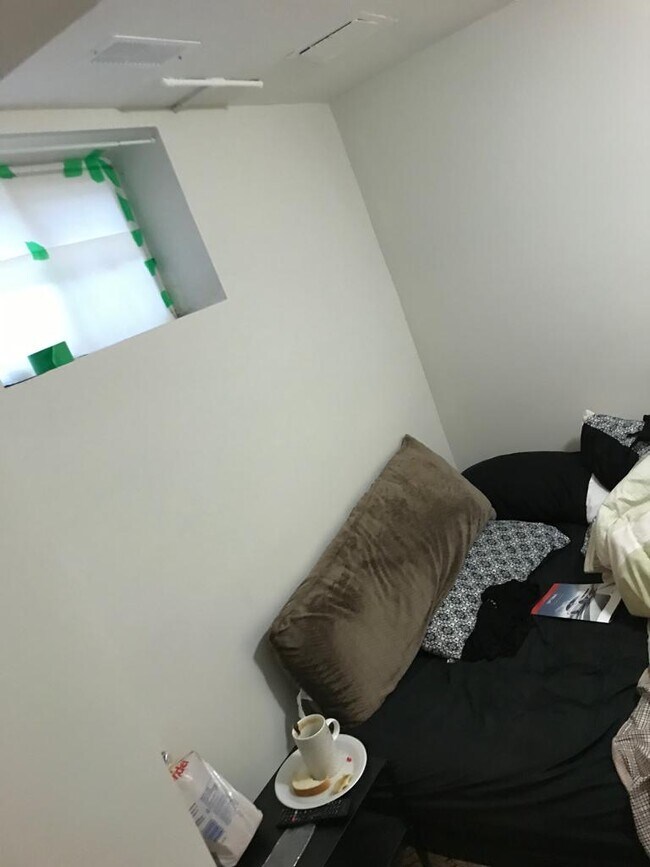 Photo - 2 Stratton Ave