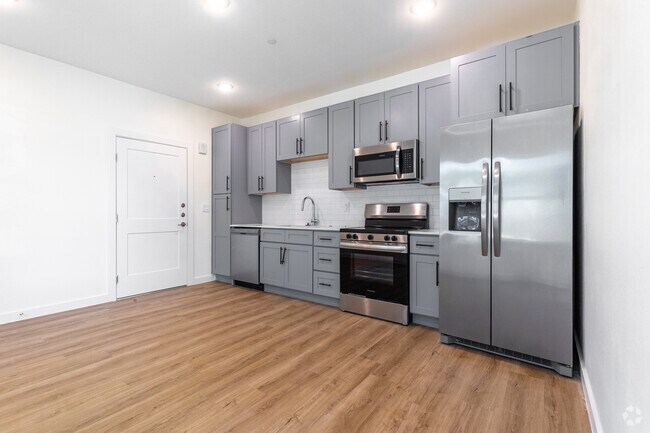 1BR, 1BA - 653SF - Kitchen - The Flats at Medical District