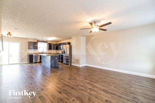 Photo - 6156 Woodville Dr