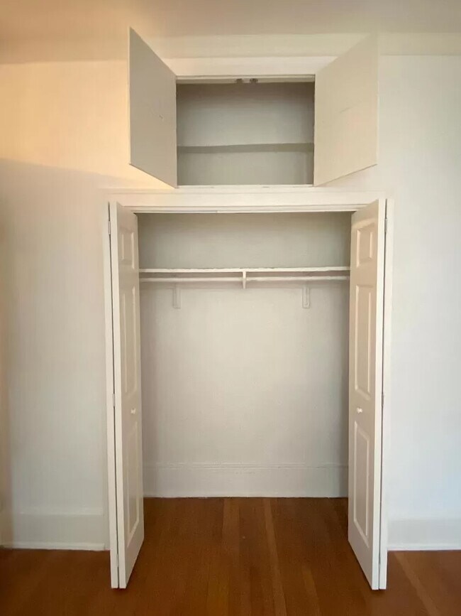 Photo - 3039 Macomb St NW Unit Studio Cleveland Park