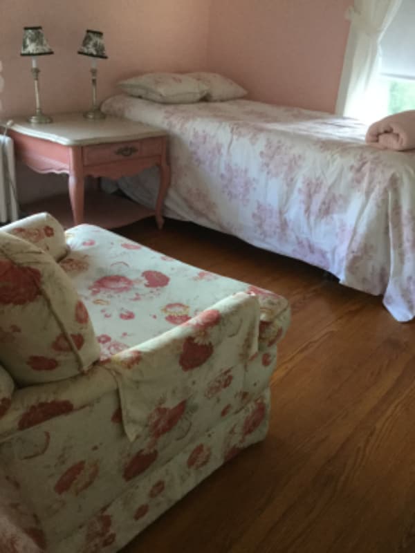 Photo - 7 Pacific Ave