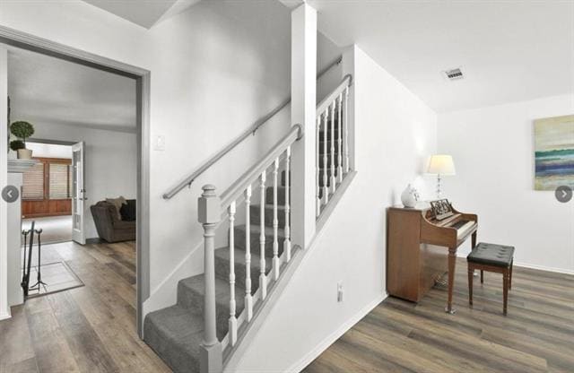Photo - 1805 Country Ct