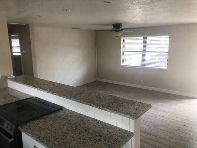 Photo - 11437 Easy St