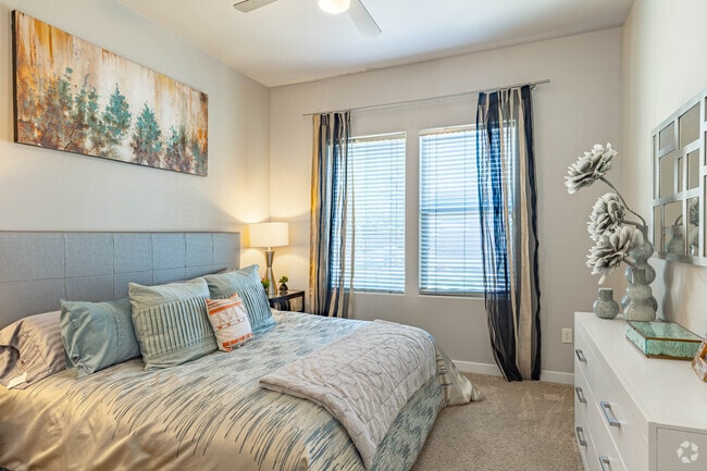 1BR, 1BA - 716SF - 1B - Bedroom - The Hyve