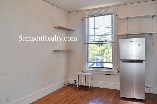 Photo - 257 Gano St Unit 8