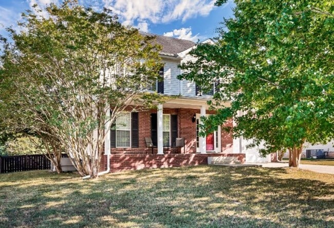 Building Photo - 3 Bedroom Pet Friendly Home For Rent With ...