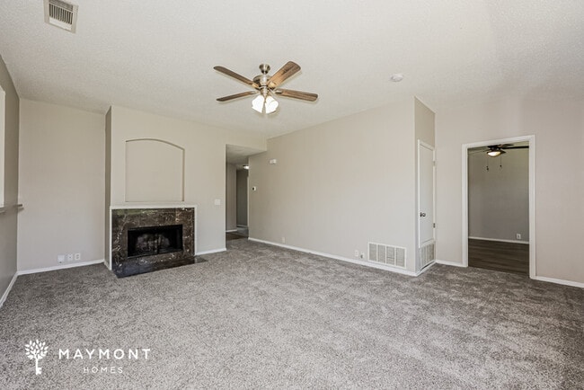 Photo - 1515 Heritage Blvd