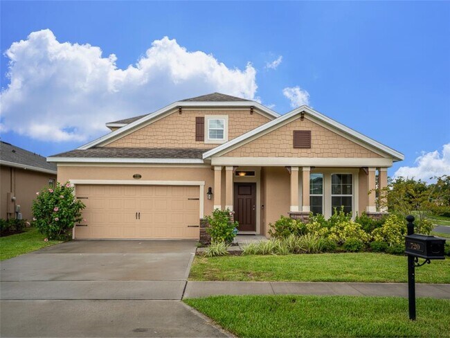 Photo - 720 E Victoria Trails Blvd