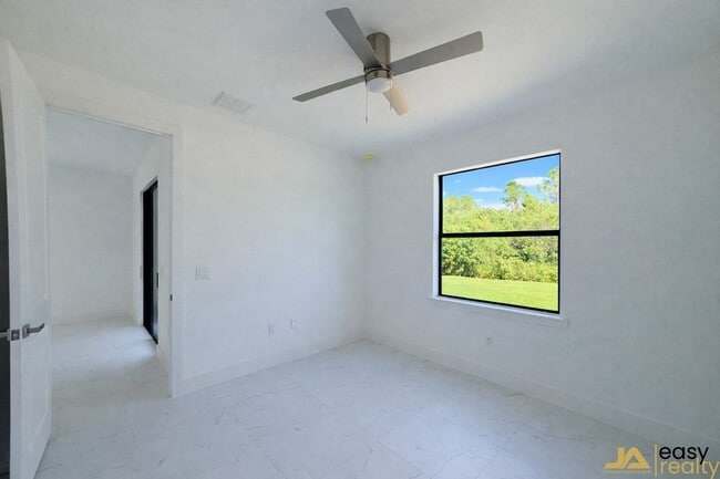 Photo - 1047 Jaguar Blvd