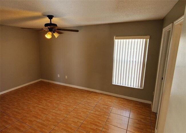 Photo - 2370 Harbor Town Dr