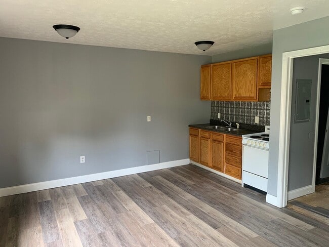 Photo - 5340 Beechwood Dr