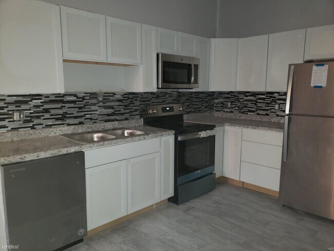 2 br, 2 bath Duplex - 3436 Alberta Street 1F - 2 br, 2 bath Duplex - 3436 Alberta Street 1F Townhome