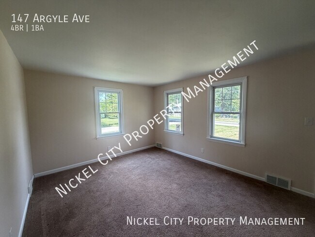 147 Argyle Ave
