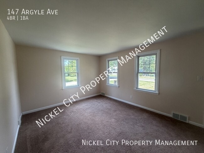 Photo - 147 Argyle Ave