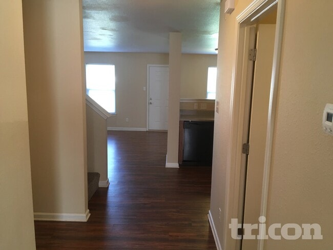Photo - 1829 Oakdale Green Dr