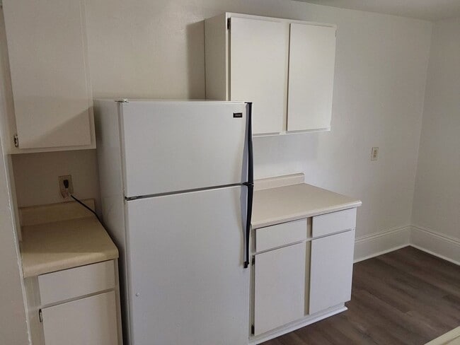 Photo - 306 N Elm Ave Unit Apt #3