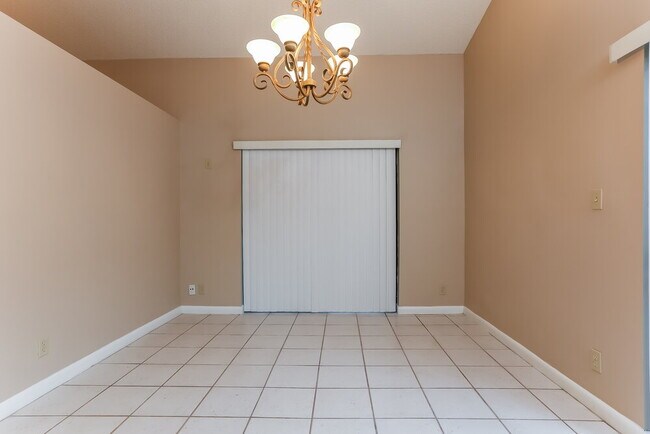 Photo - 21080 Woodspring Ave