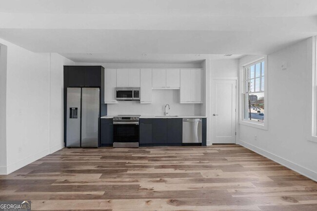 Photo - 2909 Peachtree Rd NE Unidad 307